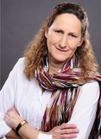 Dr. Christine Bothmann,
- Niedersächsisches Landesamt für Verbraucherschutz
- und Lebensmittelsicherheit (LAVES)